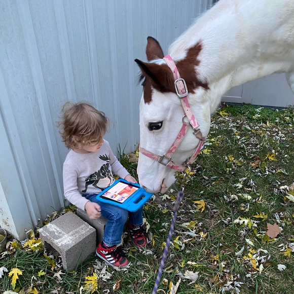 Meet your Posher, Jennifer - Picture 4 of 12